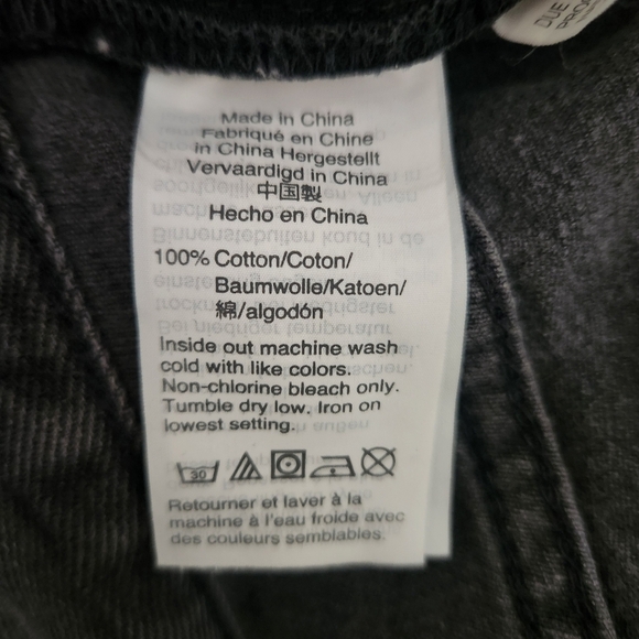 Madewell | Rigid Denim A-Line Mini Skirt in Lunar Wash Cutout Edition - Size 28 - Picture 10 of 10